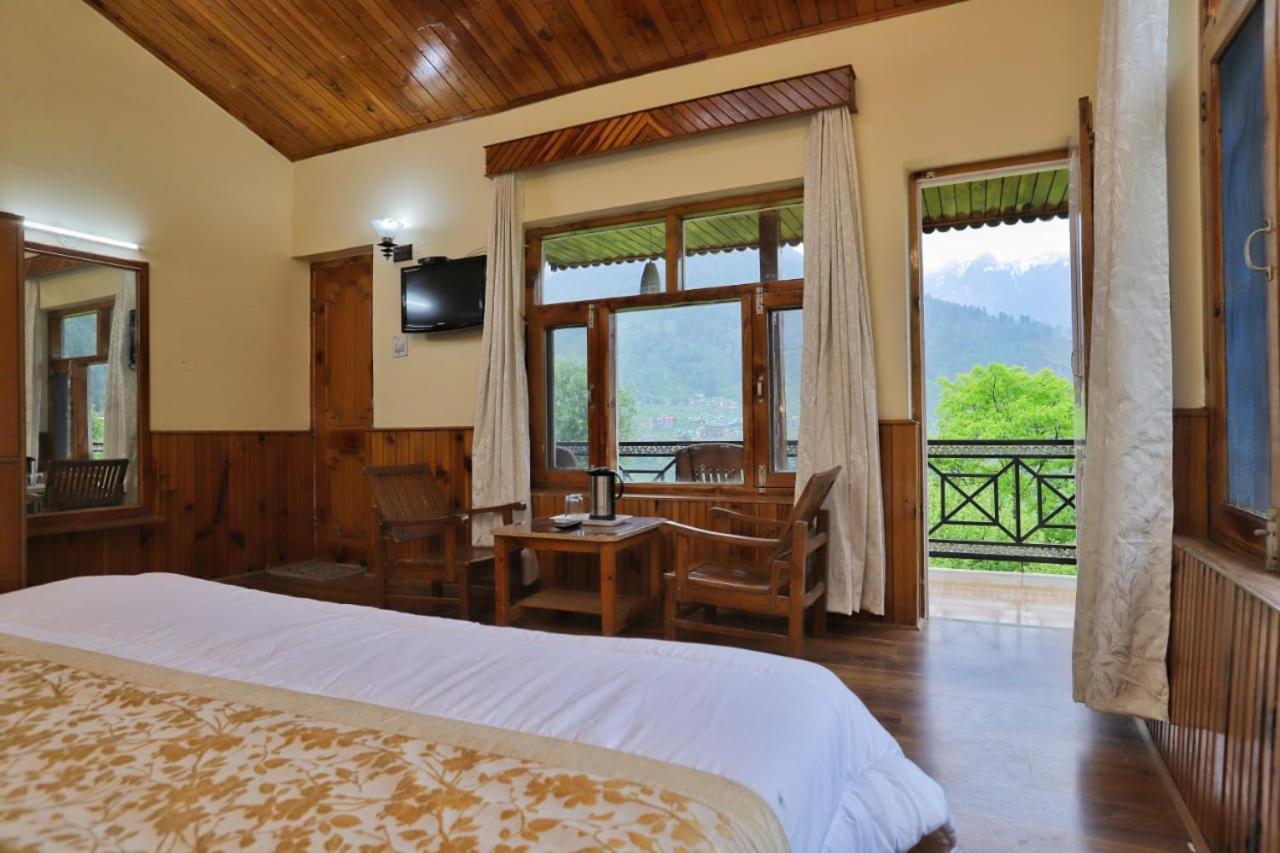 Villa Grey Moustache 4Bhk Manāli Exterior foto